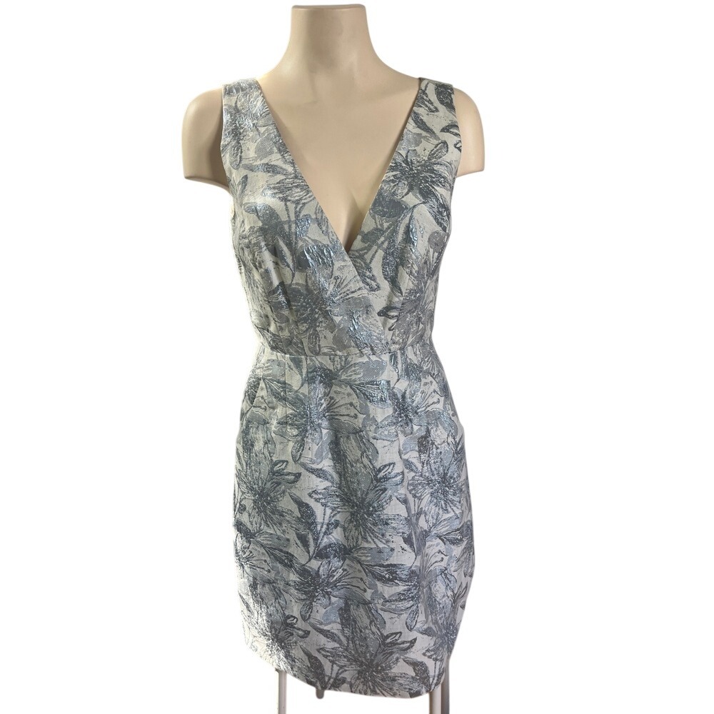 BCBGMAXAZRIA Silver Floral Metallic Jacquard V-Neck Cocktail Dress Size 6